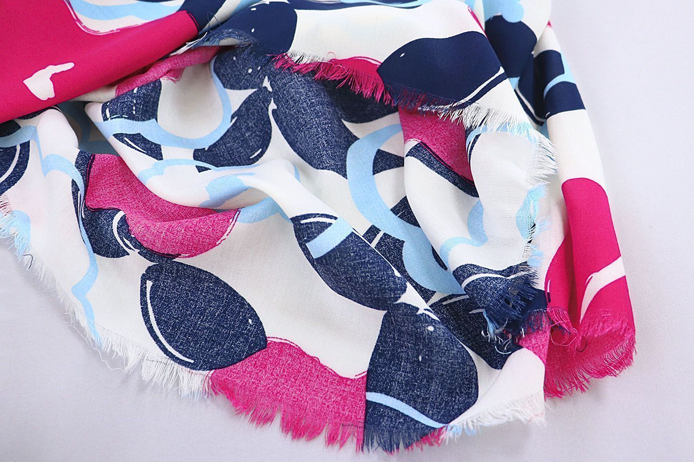 Штапель принт/черно-малиновый на белом 1382-PY/D#16/C#6