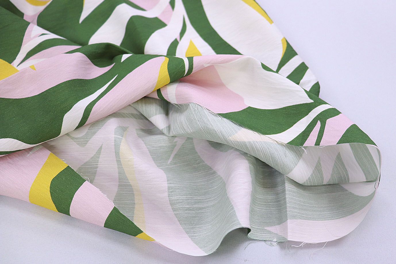 Лен N/R слаб принт/листья желто-розовый на зеленом 3826-PY/D#4/C#3