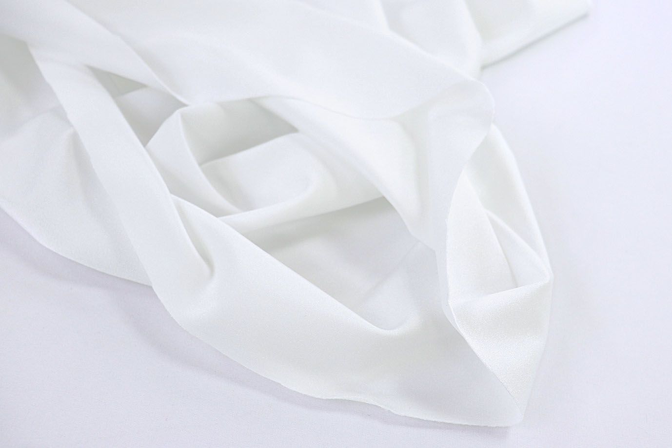 Бифлекс глянцевый/белый 3666-PY/C#1