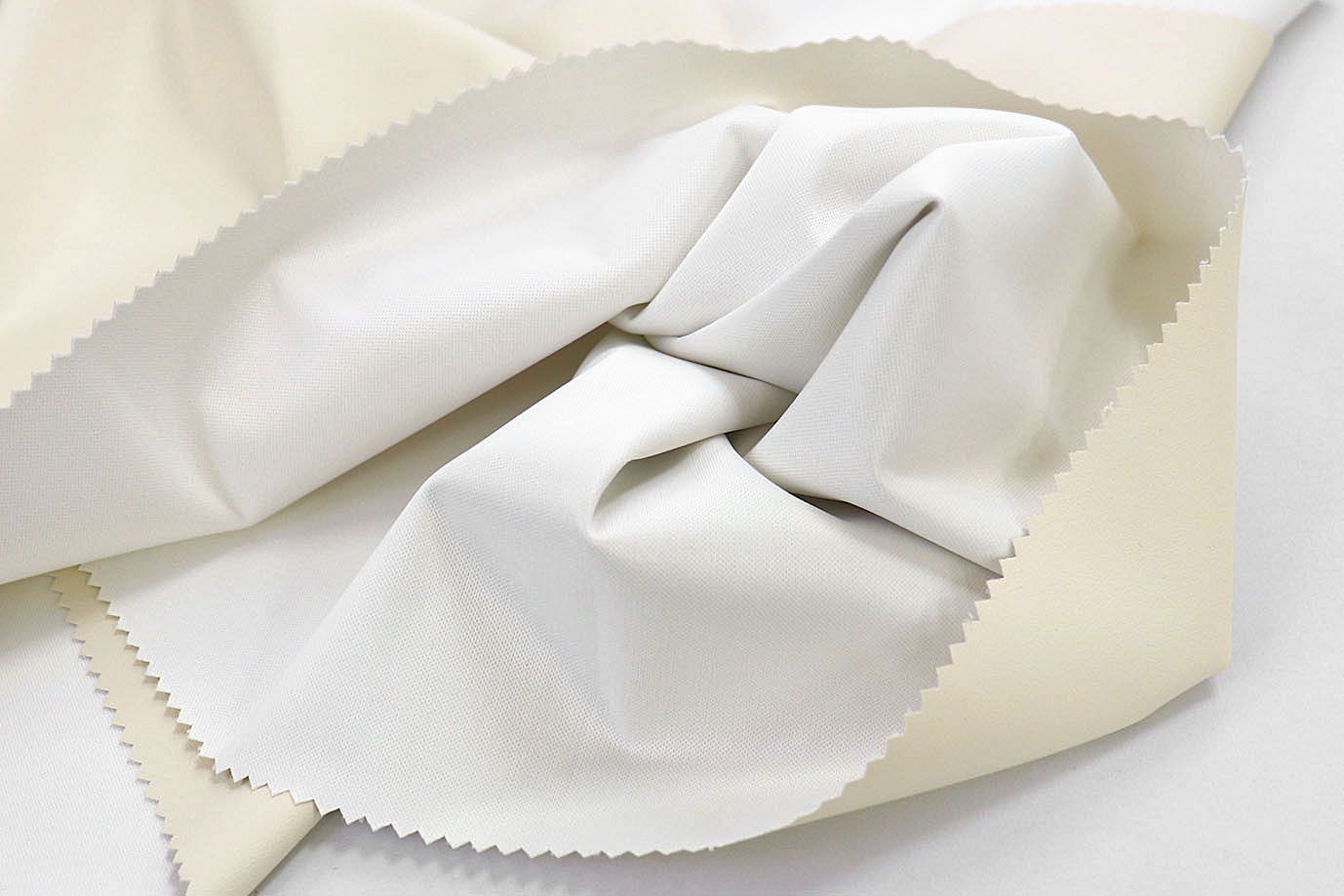 Кожа матовая стрейч/молочный 3689-PY/C#2