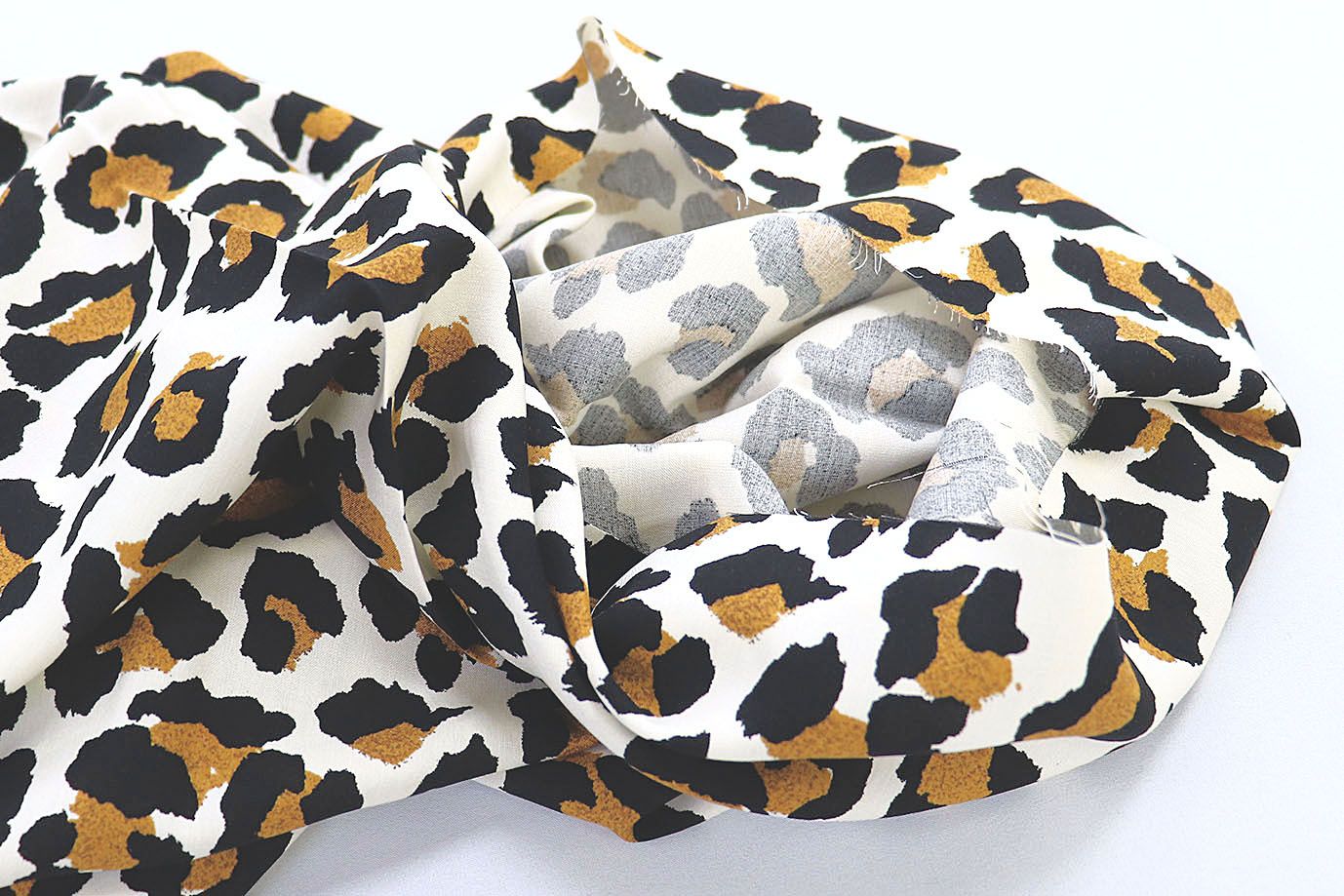 Штапель принт/леопард черно-коричневый на белом 3858-PY/D#6/C#1