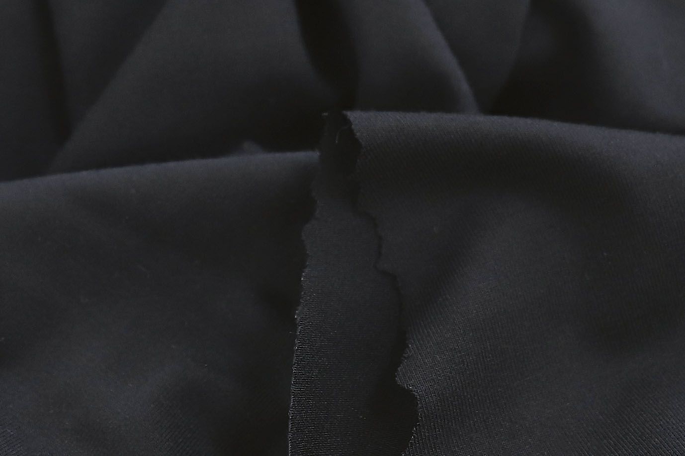 Трикотаж вискоза/черный AP41123/D#1624-40SR-220/C#3-1