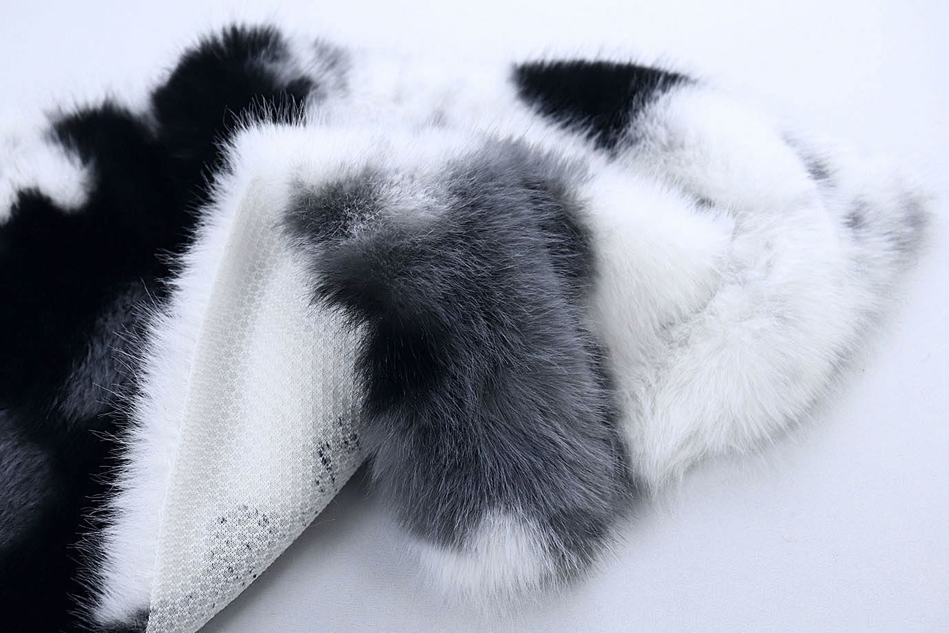 Искусственный мех "Песец" принт/пятна черно-серые на белом AP50619/D#289-6202/C#F