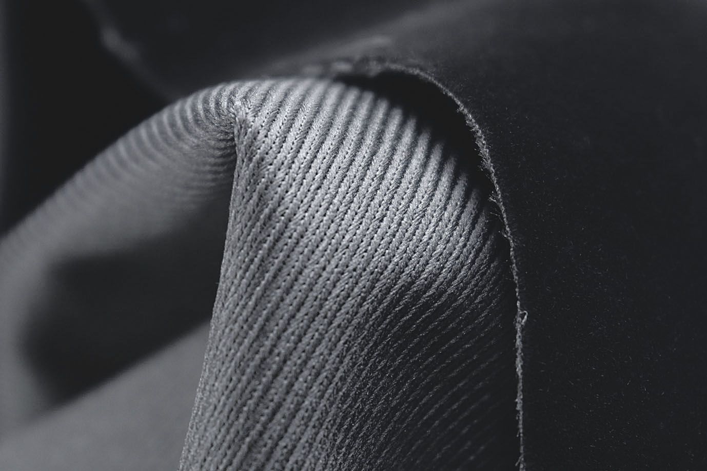 Бархат "Японский"/черный 1456-PY/C#1