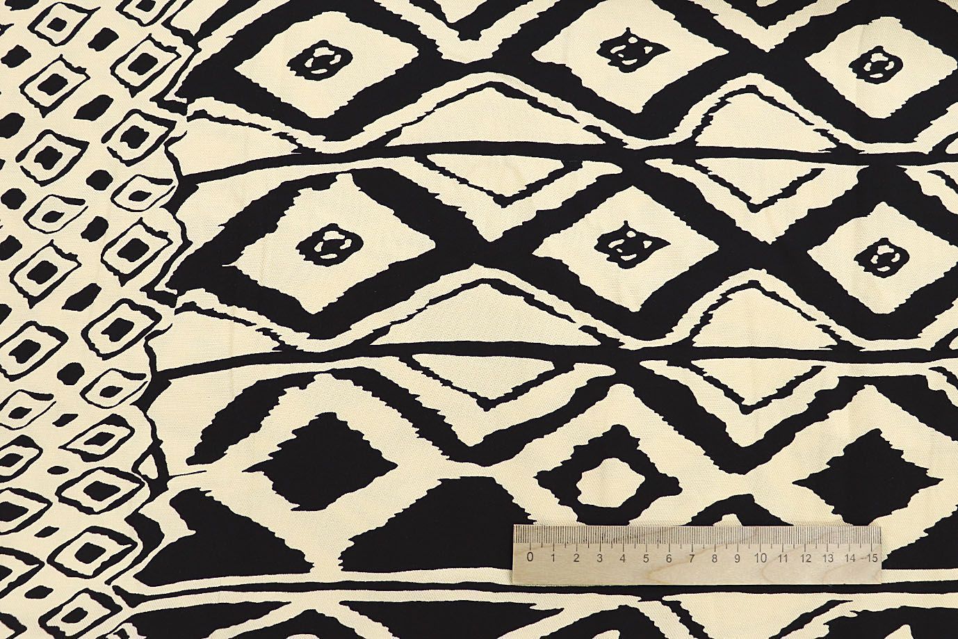 Штапель твил принт/черный на бежевом 3855-PY/D#2/C#2