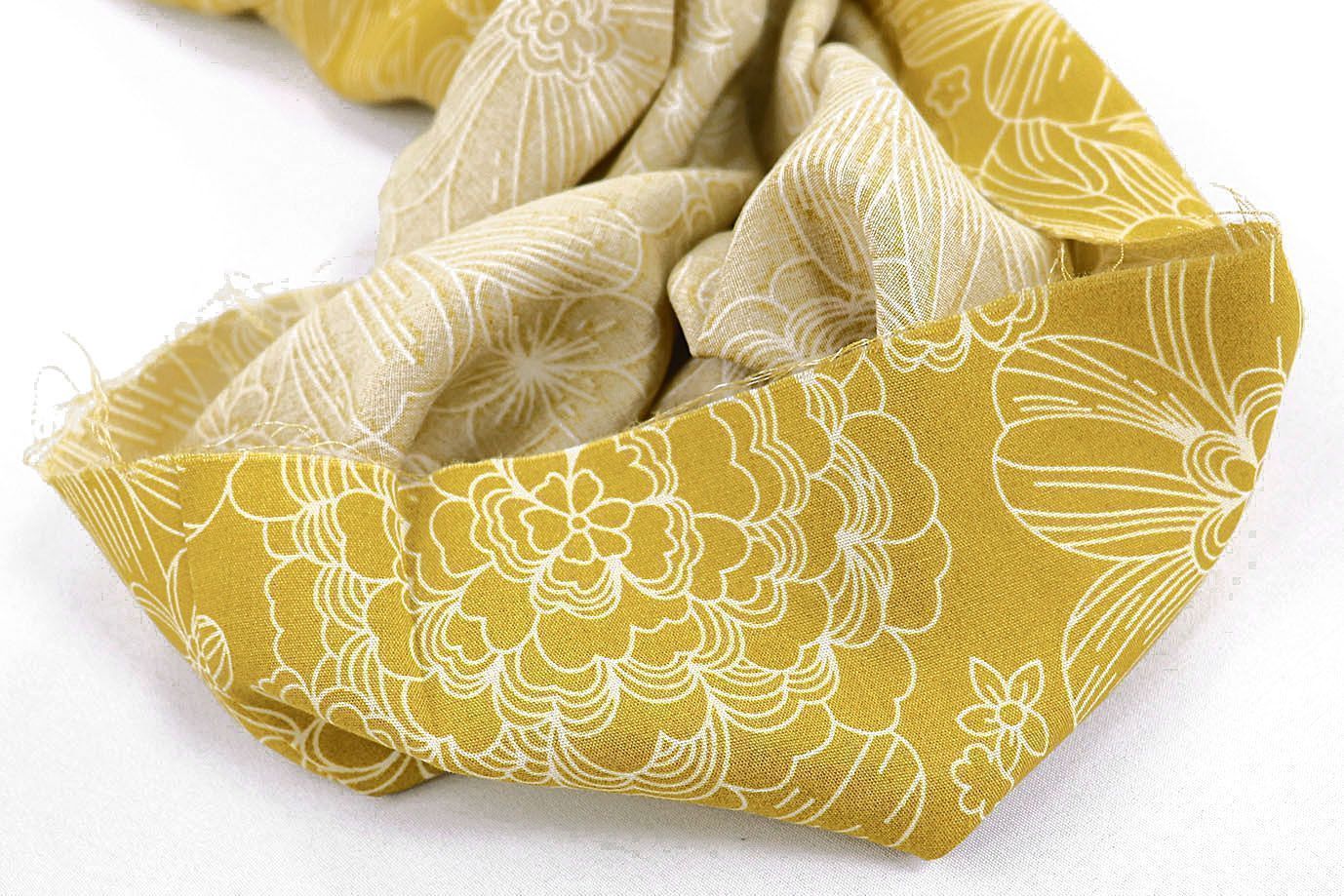 Штапель принт/цветы белые на горчичном 1374-PY/D#25/C#5