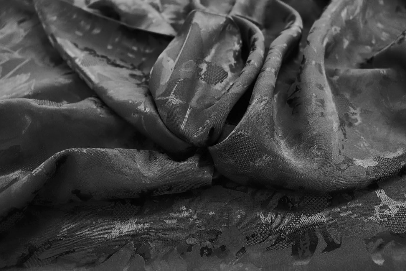 Шелк жаккард/черный 3896-PY/D#1/C#3