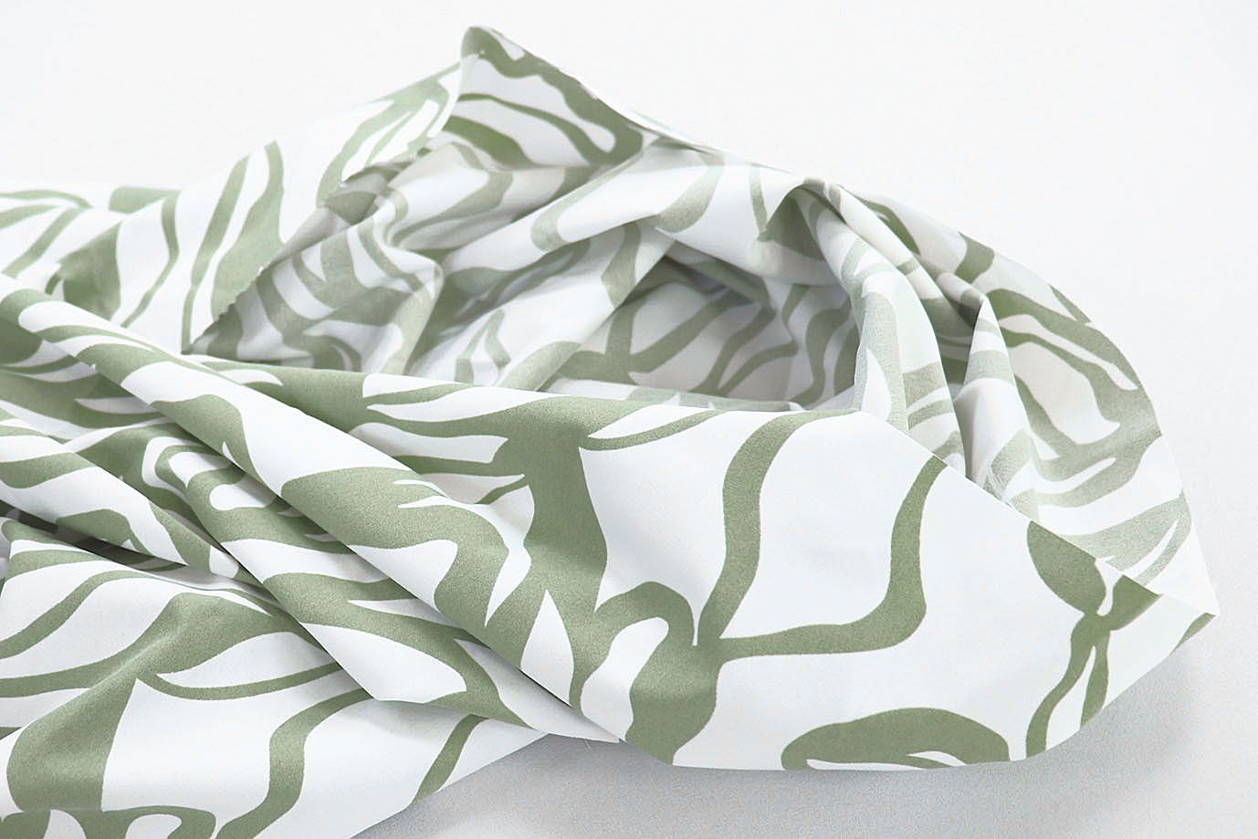 Хлопок "Поплин" принт/зелено-белый 3848-PY/D#3/C#1