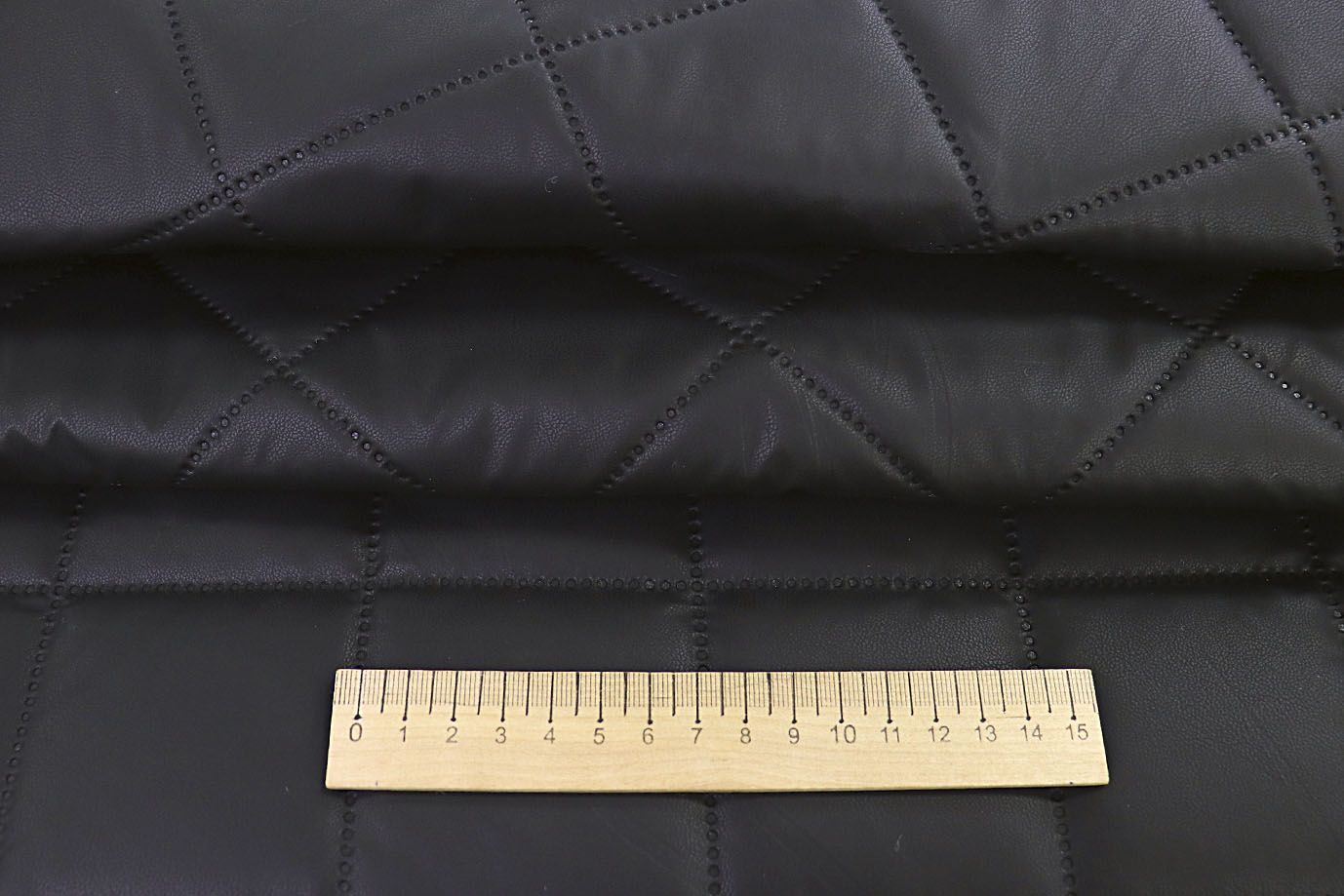 Ткань термостеганная "Ромб"/черный 014 11205/1+CC200