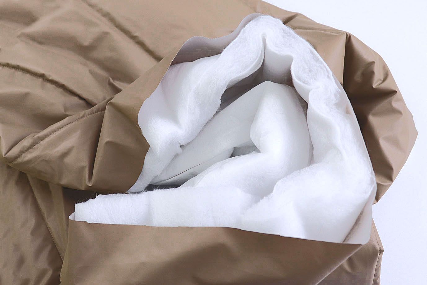 Ткань простеганная "Полоска" P51/арахисовый 11015-26/4+холлофайбер 200+СПБ