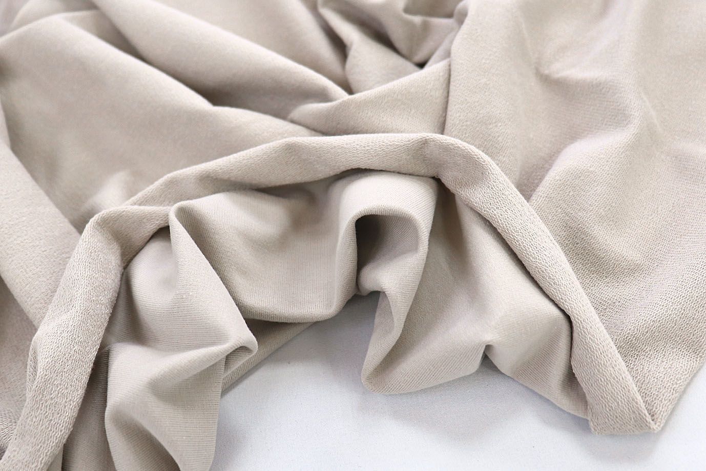 Трикотаж футер 2х нитка/серо-бежевый 0246/C#серо-бежевый 14-0000TPX