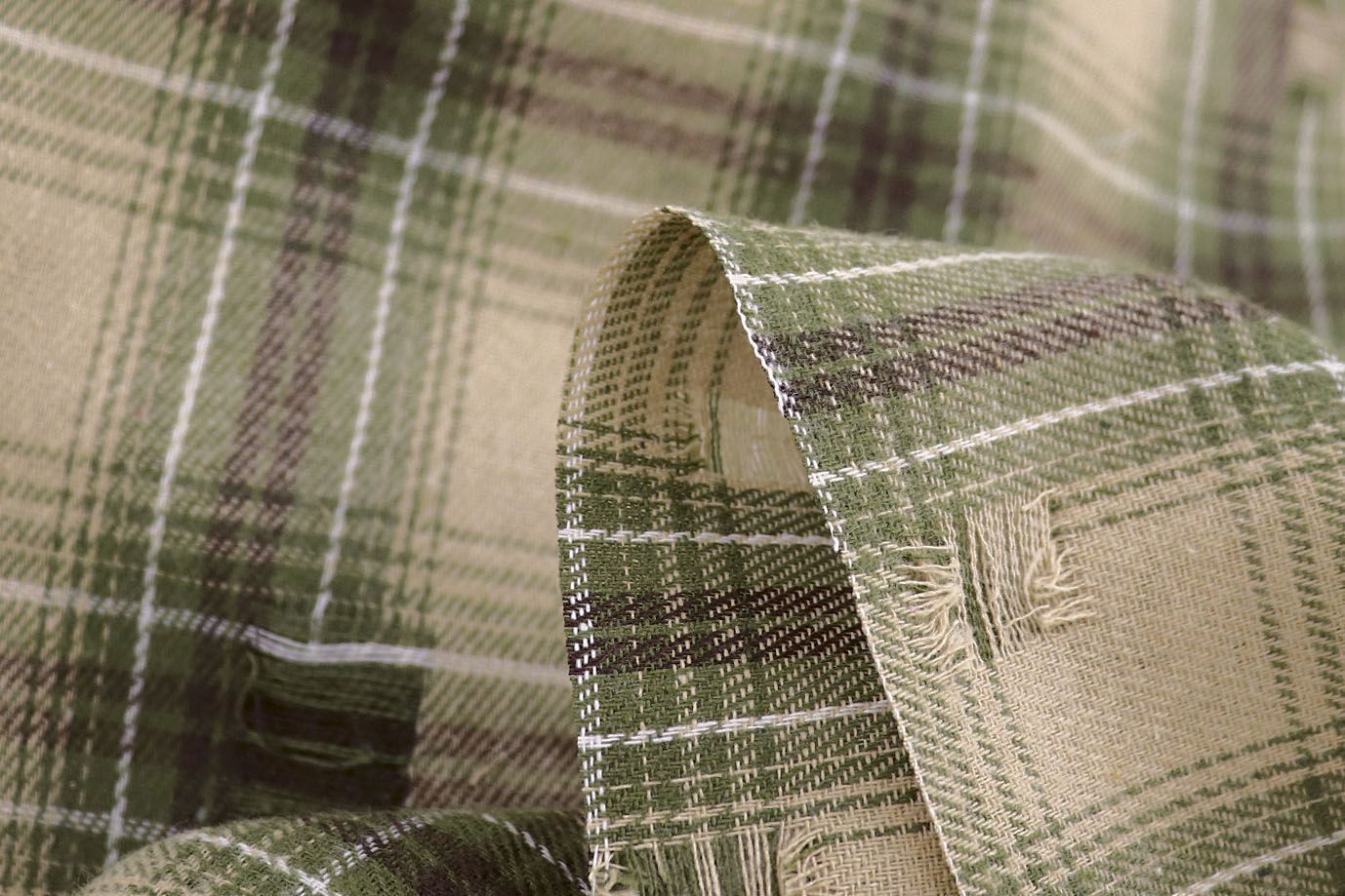 Рубашечная ткань рваная принт/клетка серо-зеленая на бежевом 1420-PY/C#3