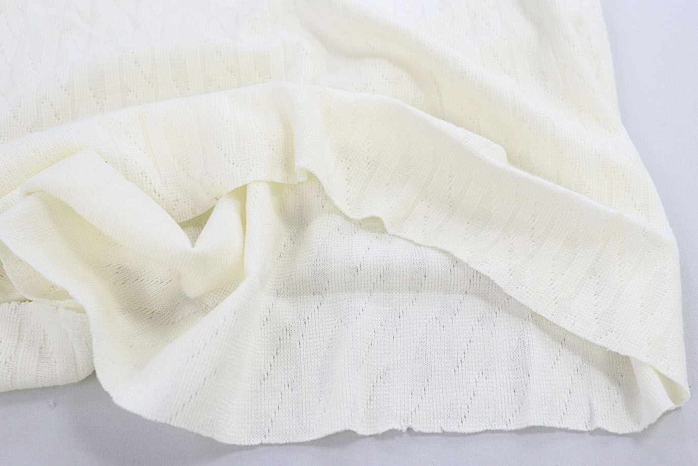 Трикотаж жаккард/молочный 3817-PY/D#2/C#1