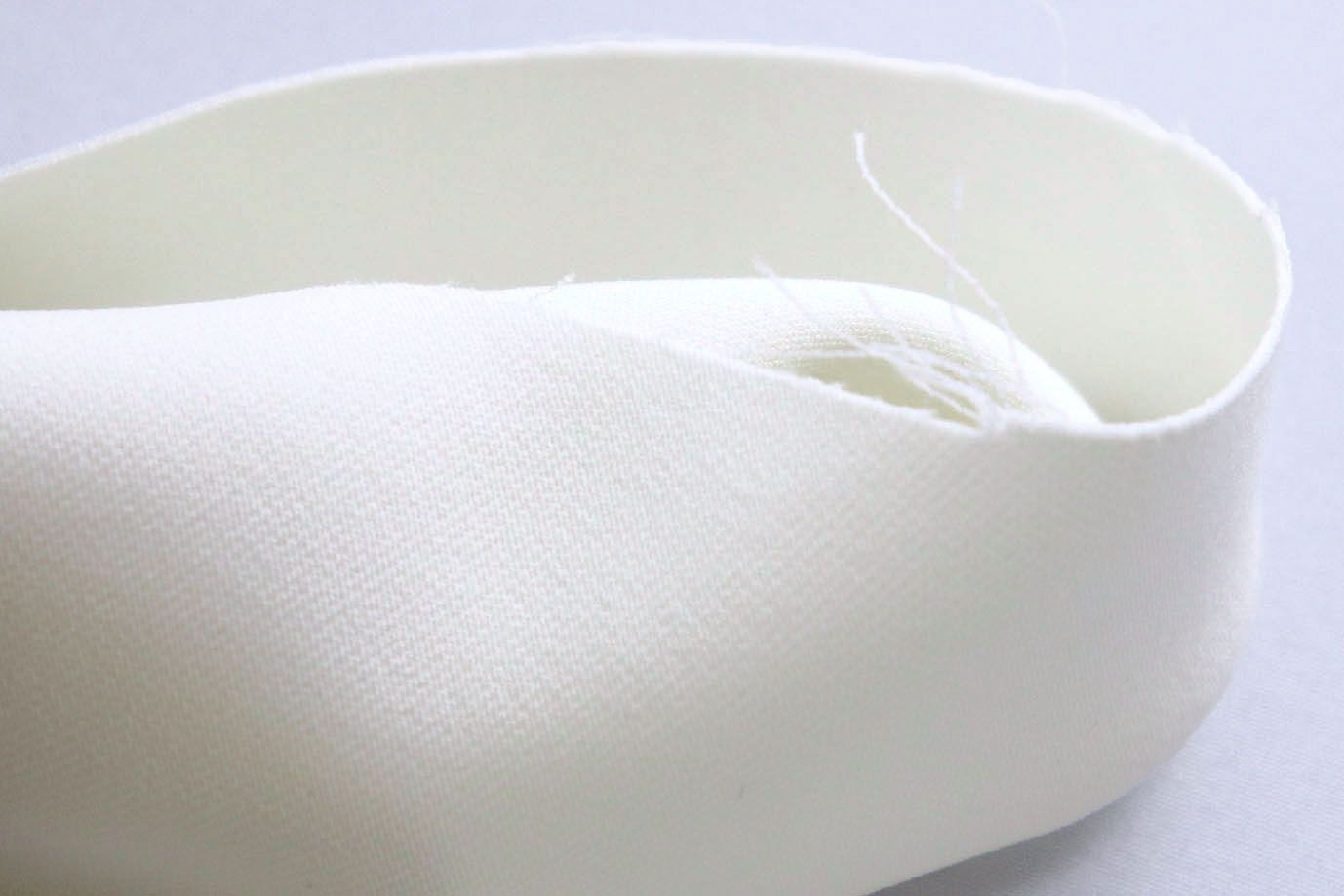 Костюмная ткань "Оскар"/молочный 4010-PY/C#1