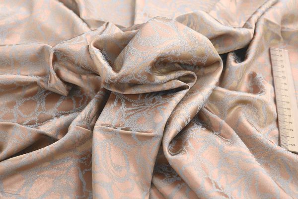 Шелк жаккард двусторонний/серо-персиковый 3900-PY/D#2/C#3