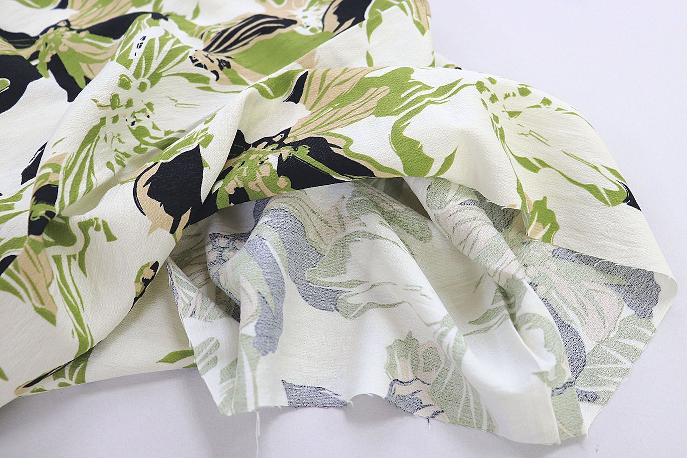 Лен БОХО принт/зелено-бежевый на белом 3857-PY/D#8/C#2