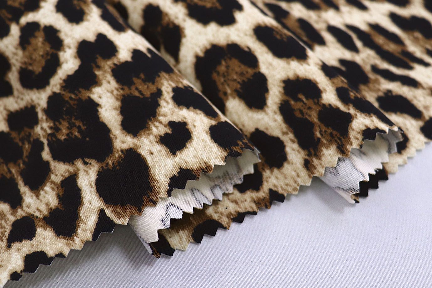 Трикотаж "Скуба" креп принт/леопард молочно-коричневый 3836-PY/C#8