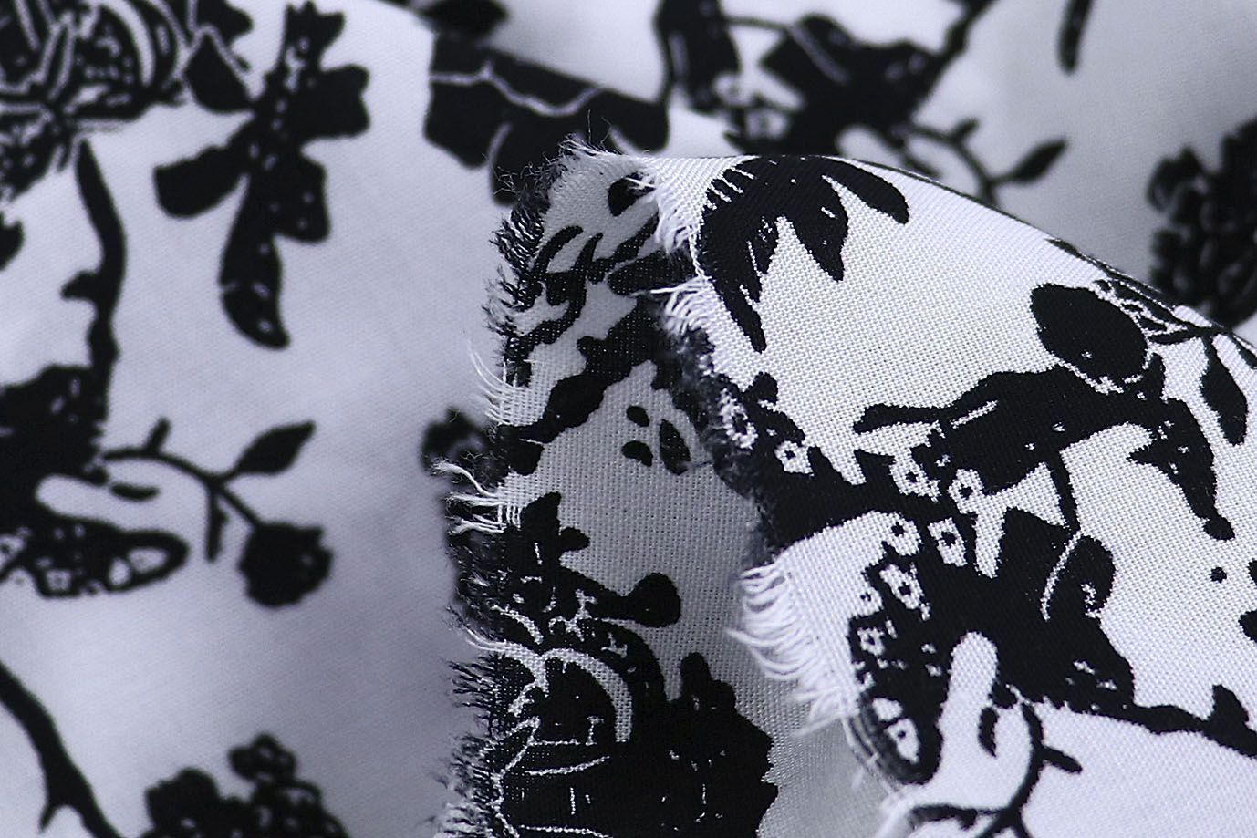 Штапель принт/цветы черные на белом 3860-PY/D#5/C#2