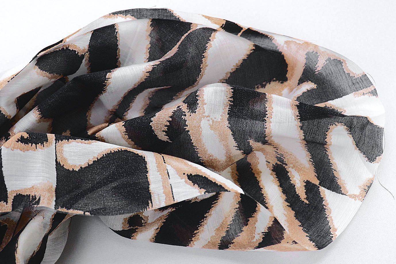 Вуаль принт/бело-бежевый на черном 3890-PY/D#4/C#1