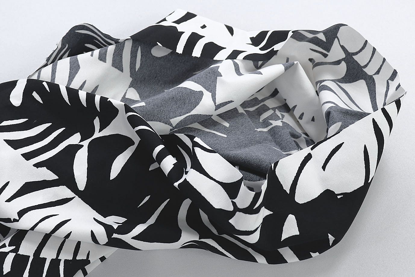 Хлопок "Поплин" принт/листья черные на белом 3848-PY/D#1/C#5