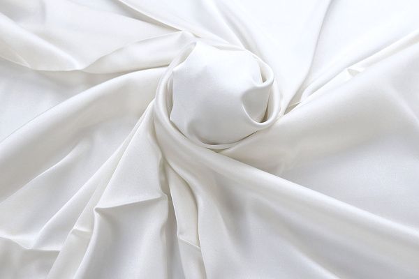 Шелк "Армани"/молочный 4182-PY/C#1