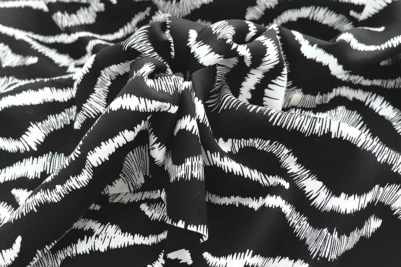 Штапель принт/бело-черный 1374-PY/D#15/C#9