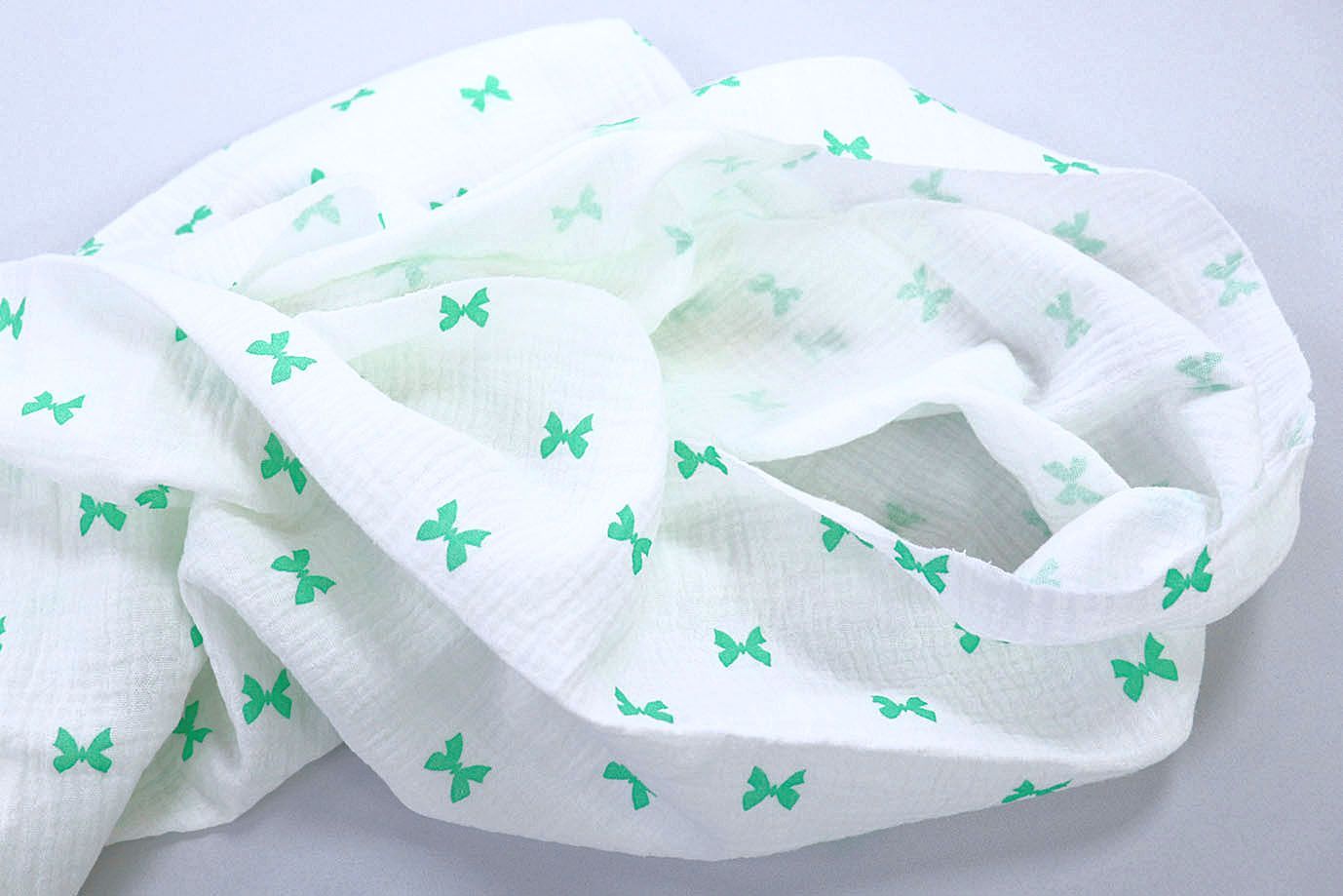 Муслин принт/бантики зеленые на белом 1393-PY/D#7/C#2