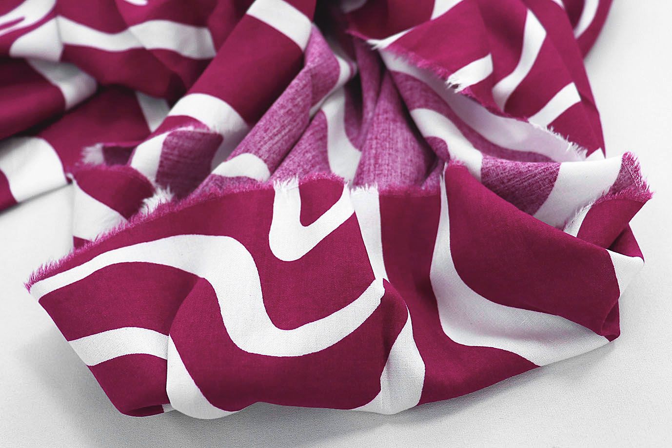 Штапель принт/бело-вишневый 1374-PY/D#9/C#2