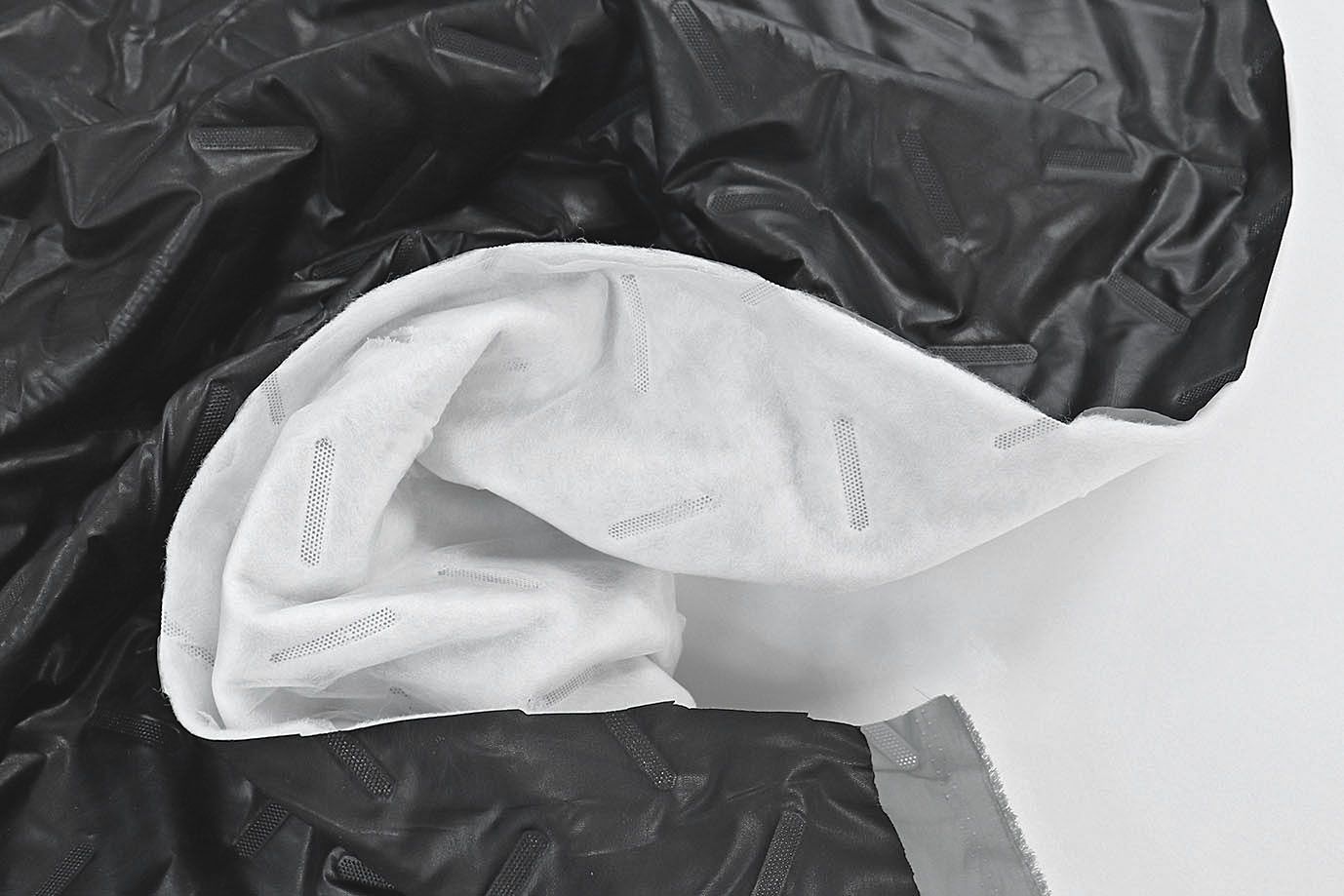 Ткань термостеганная "Разные"/черный 002 11204/1+CC200/D#2