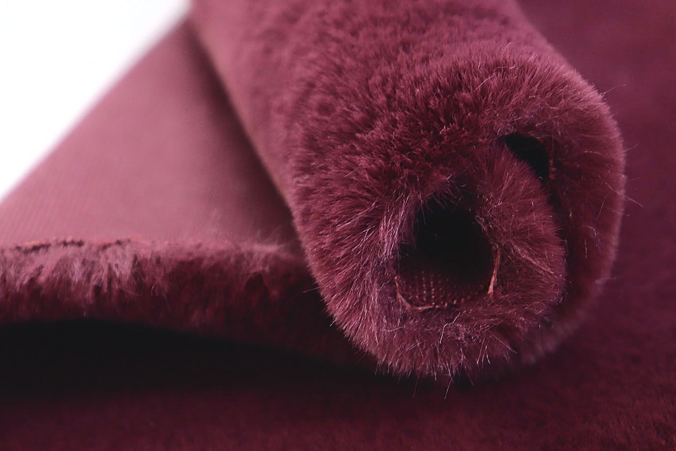 Искусственный мех "Кролик"/бордовый AP231206140+EL/D#3062207/C#2302