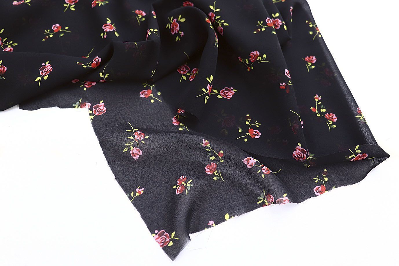 Шифон принт/розы красные на черном 4247-PY/D#7/C#1