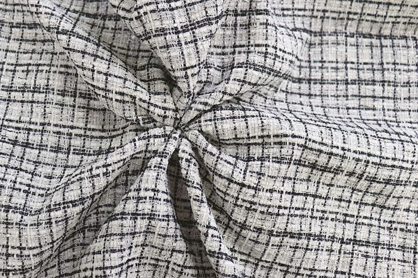 Твид "Шанель"/черный на бежевом AP230226020/D#1361-6515/C#37