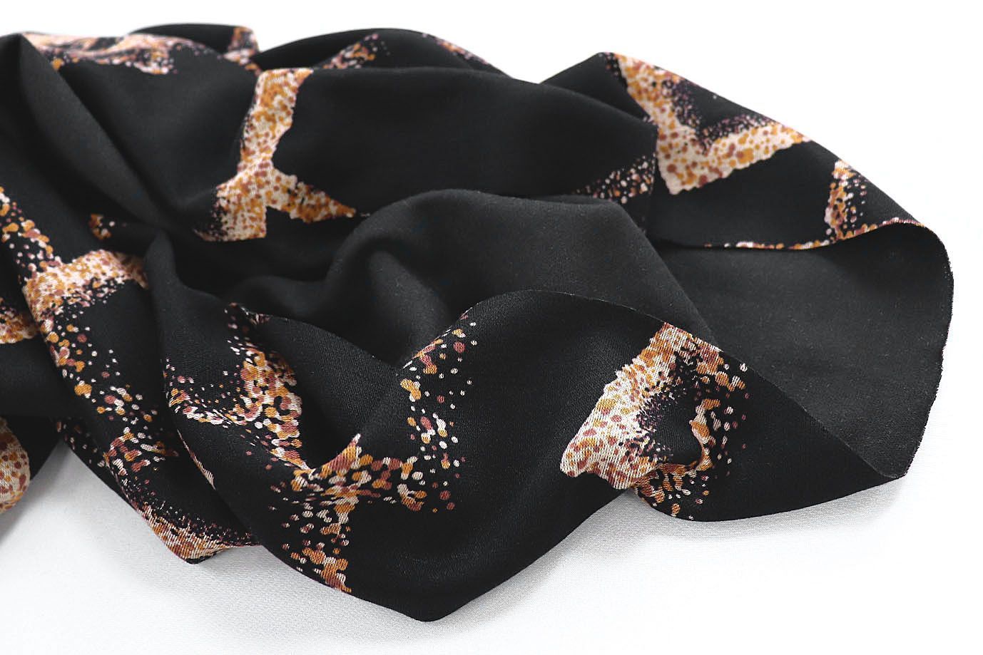 Трикотаж "Модал" Милано принт/квадраты бежевые на черном VT-11690/D#2/C#1