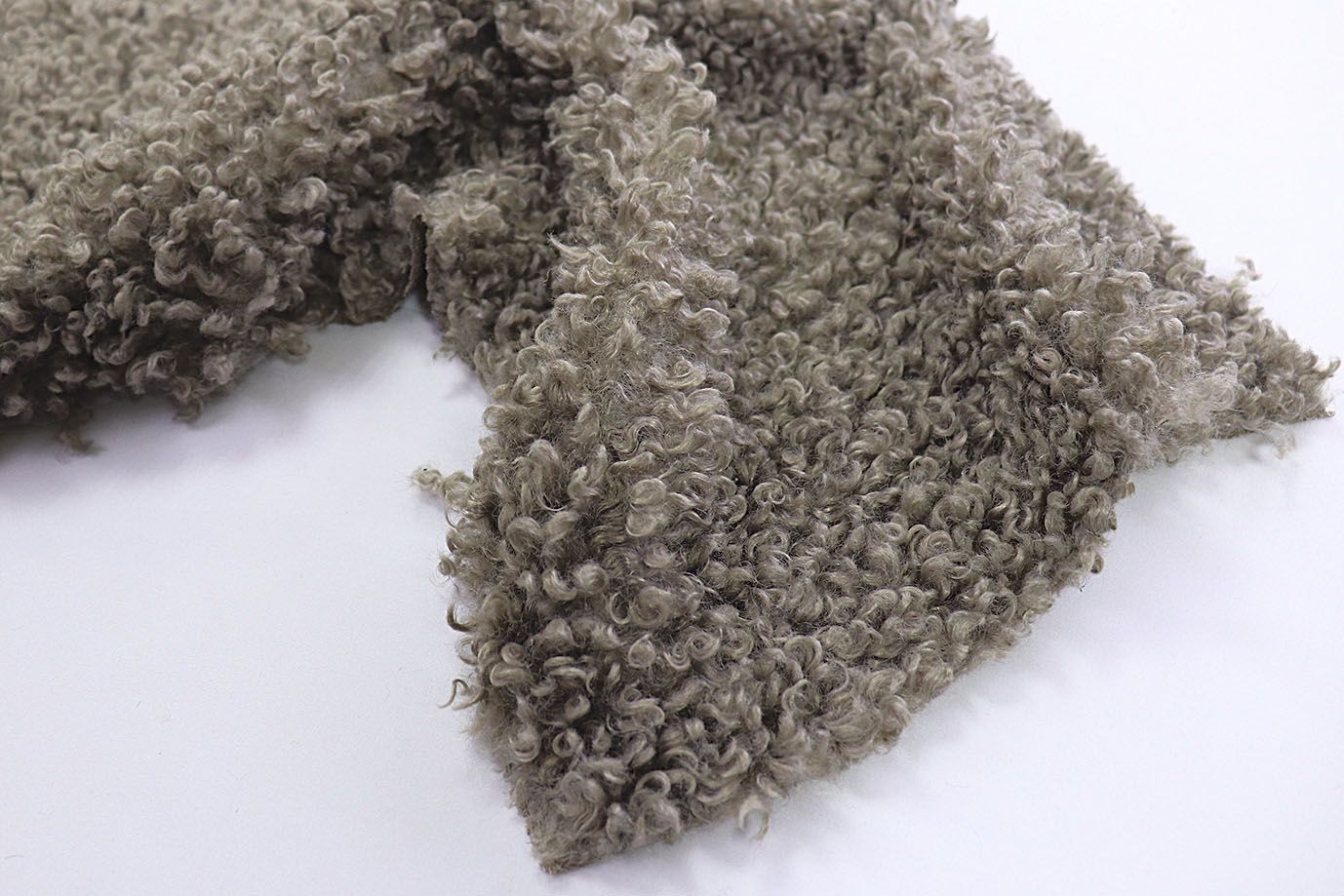 Искусственный мех "Калган"/светло-коричневый AP230226007/D#1003-2207-85L/C#3