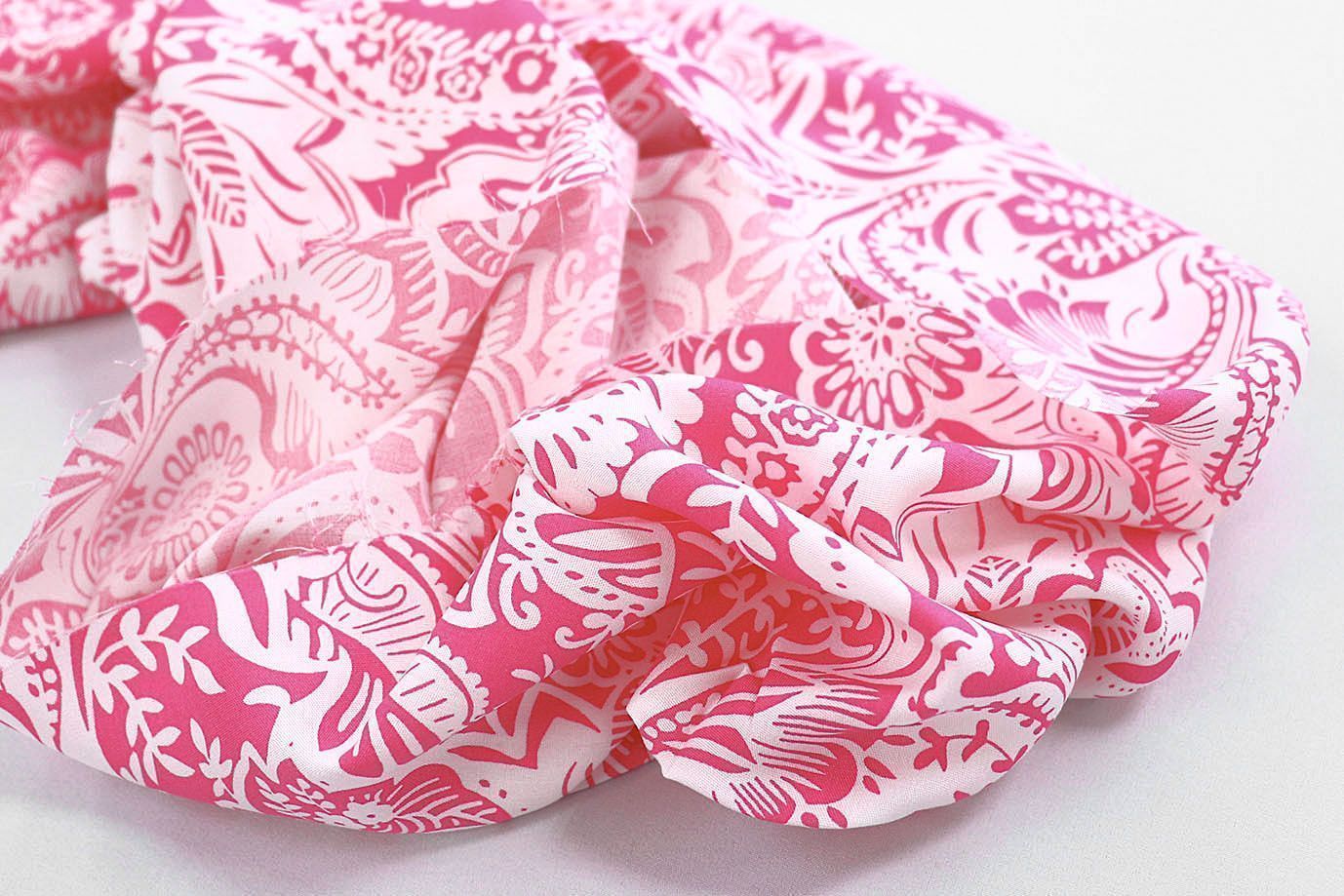 Штапель принт/узор белый на розовом 1374-PY/D#39/C#3