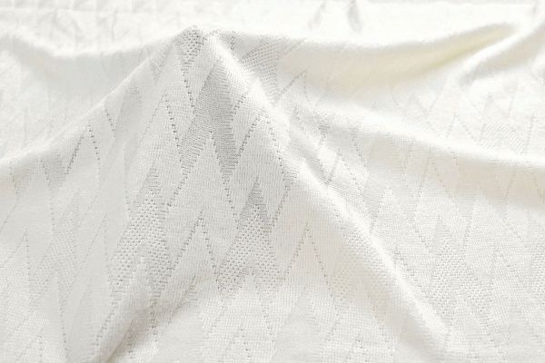 Трикотаж жаккард/молочный 3990-PY/D#1/C#2