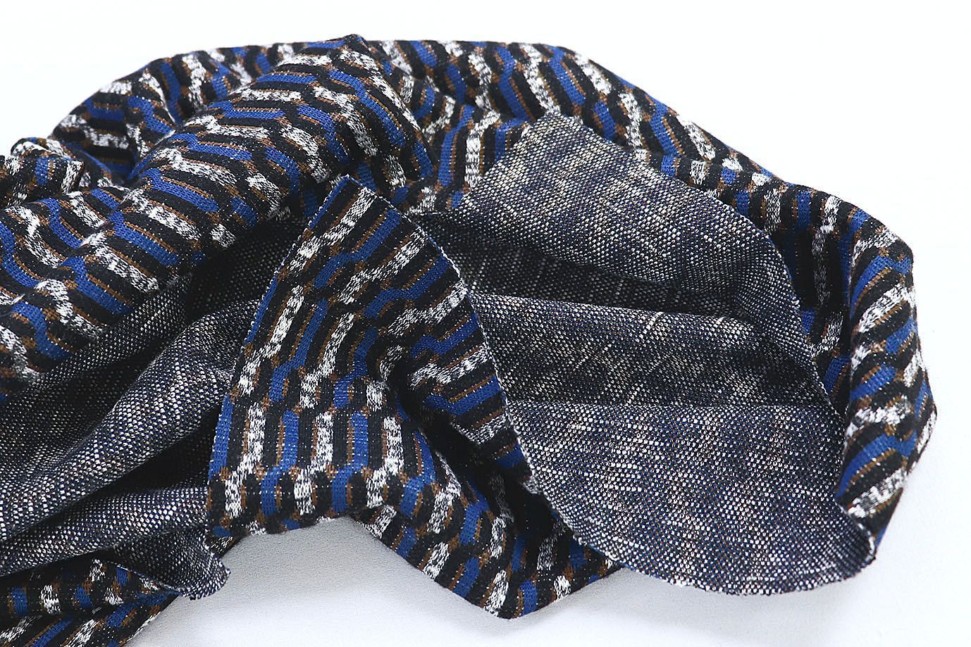 Трикотаж жаккард/черно-синий коричневый 2816-PY/D#4/C#3