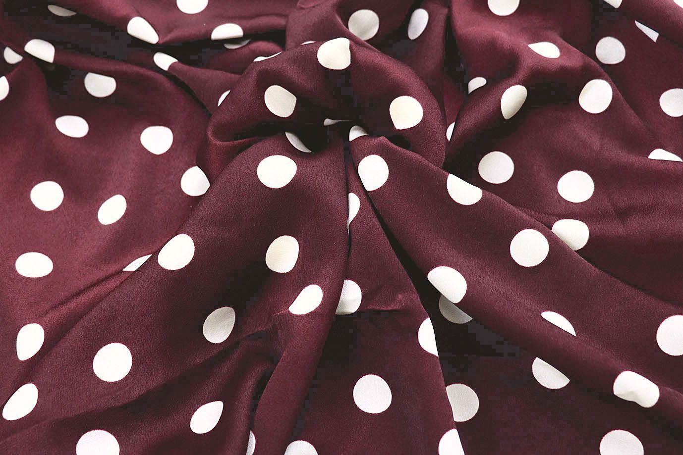 Сатин "Мадонна" принт/горох молочный на бордовом 4273-PY/D#1/C#1