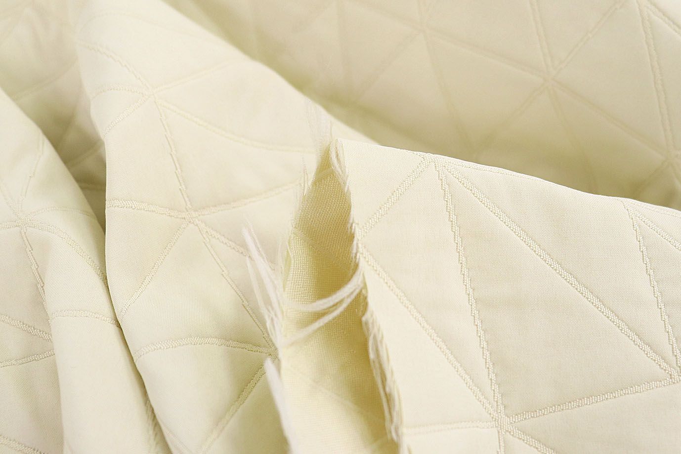 Ткань стеганная "Соренто"/кремовый VT-11683/D#1/C#1