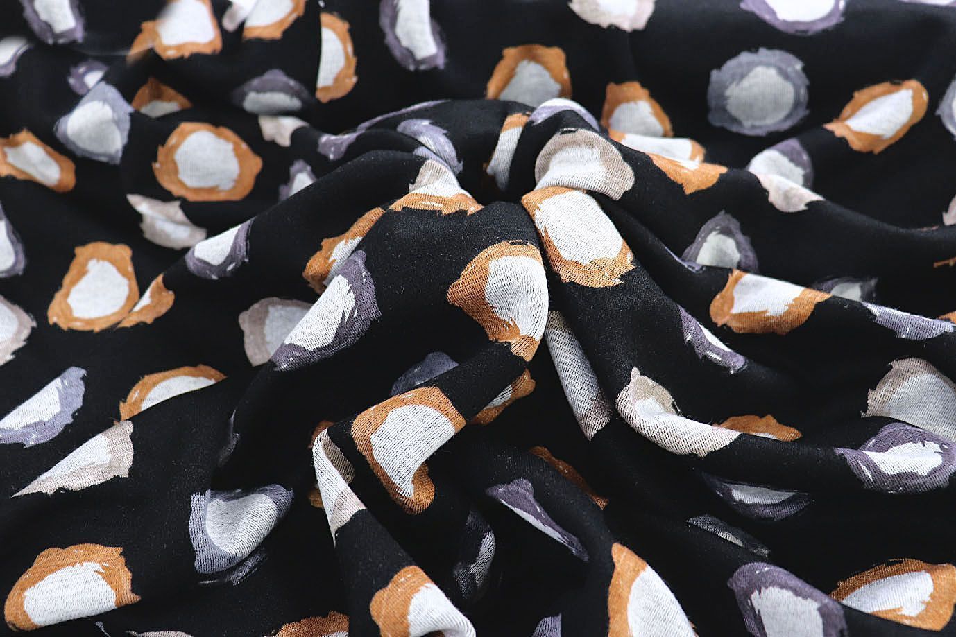 Трикотаж "Модал" принт/круги серо-оранжевые на черном 3561-PY/D#10/C#3