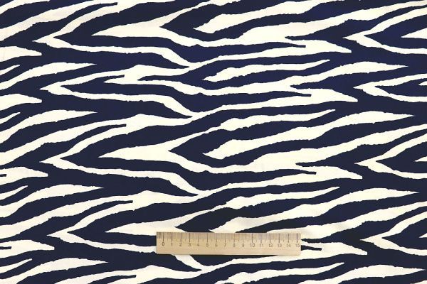 Штапель принт/темно-синий на молочном 3858-PY/D#21/C#3