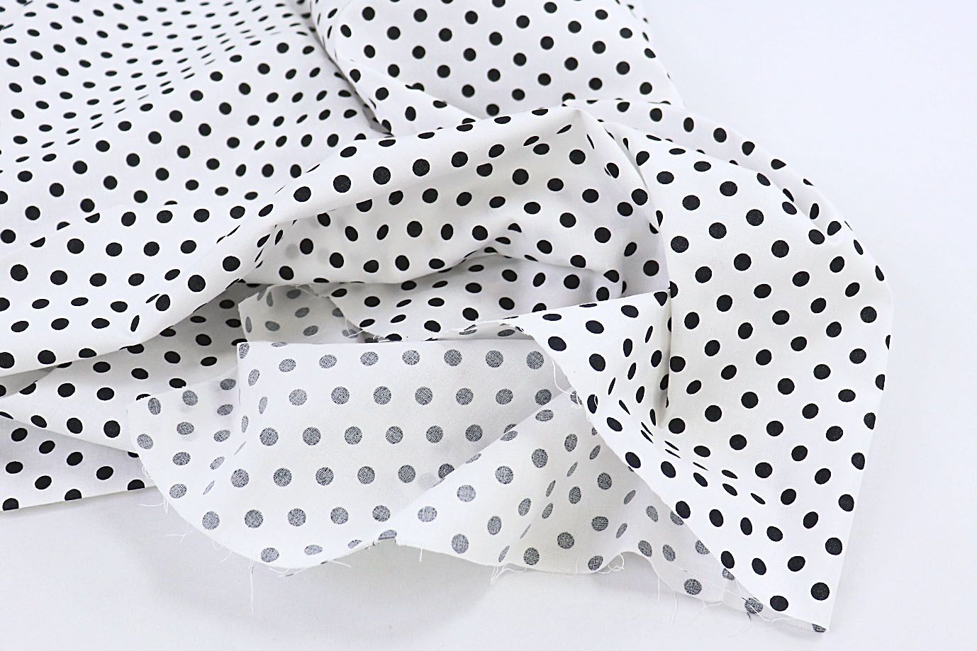 Хлопок "Поплин" стрейч принт/горох черный на белом 3716-PY/D#1/C#5