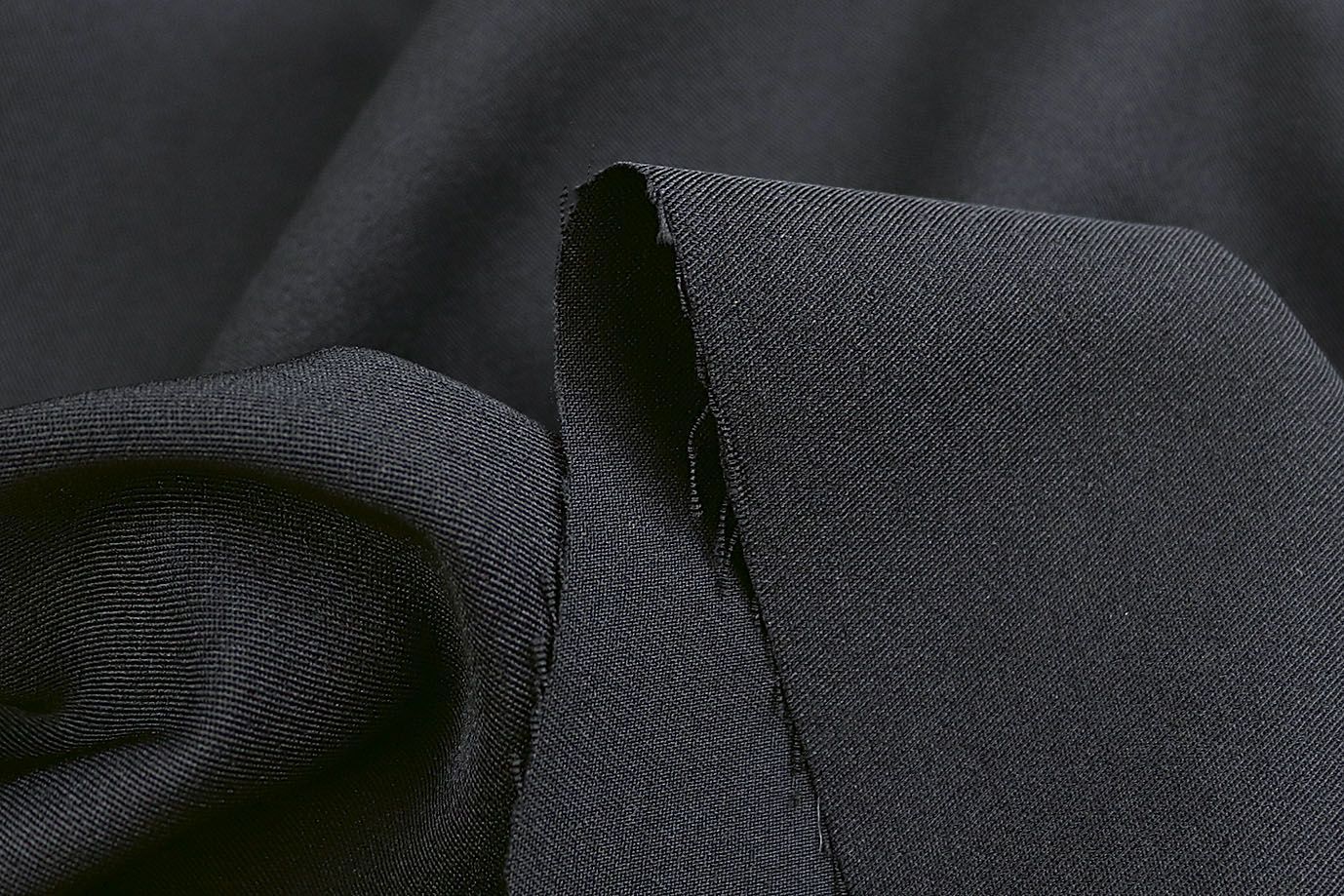 Костюмная ткань "Пикачу"/черный 12537/C#1