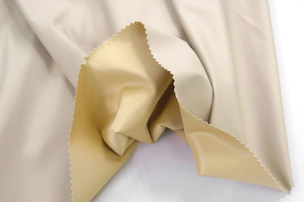 Кожа глянцевая стрейч/бежево-молочный 3688-PY/C#1 (11566)