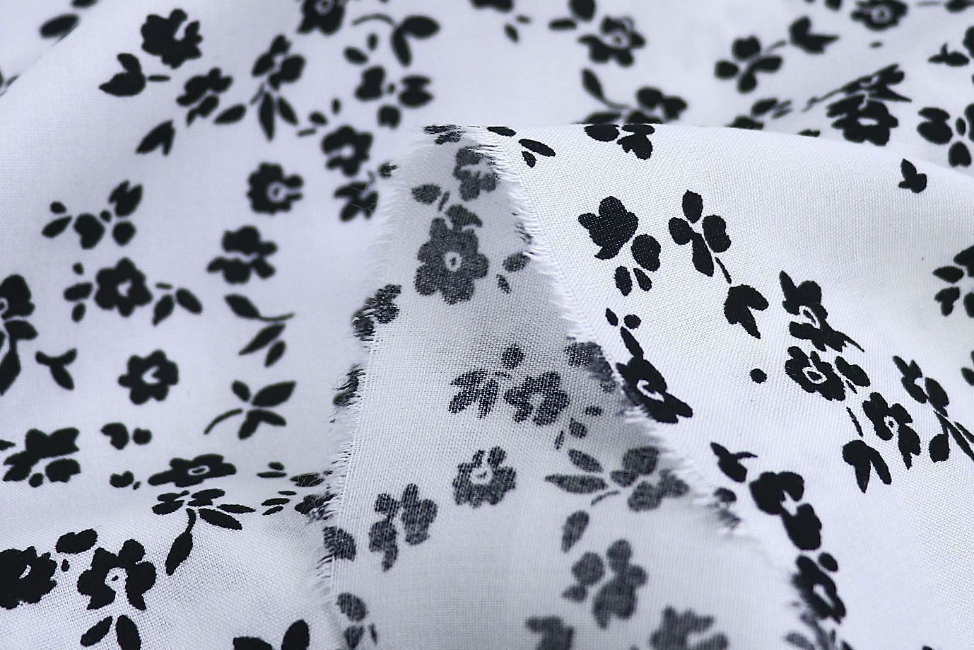 Штапель принт/цветы черные на белом 1382-PY/D#2/C#7