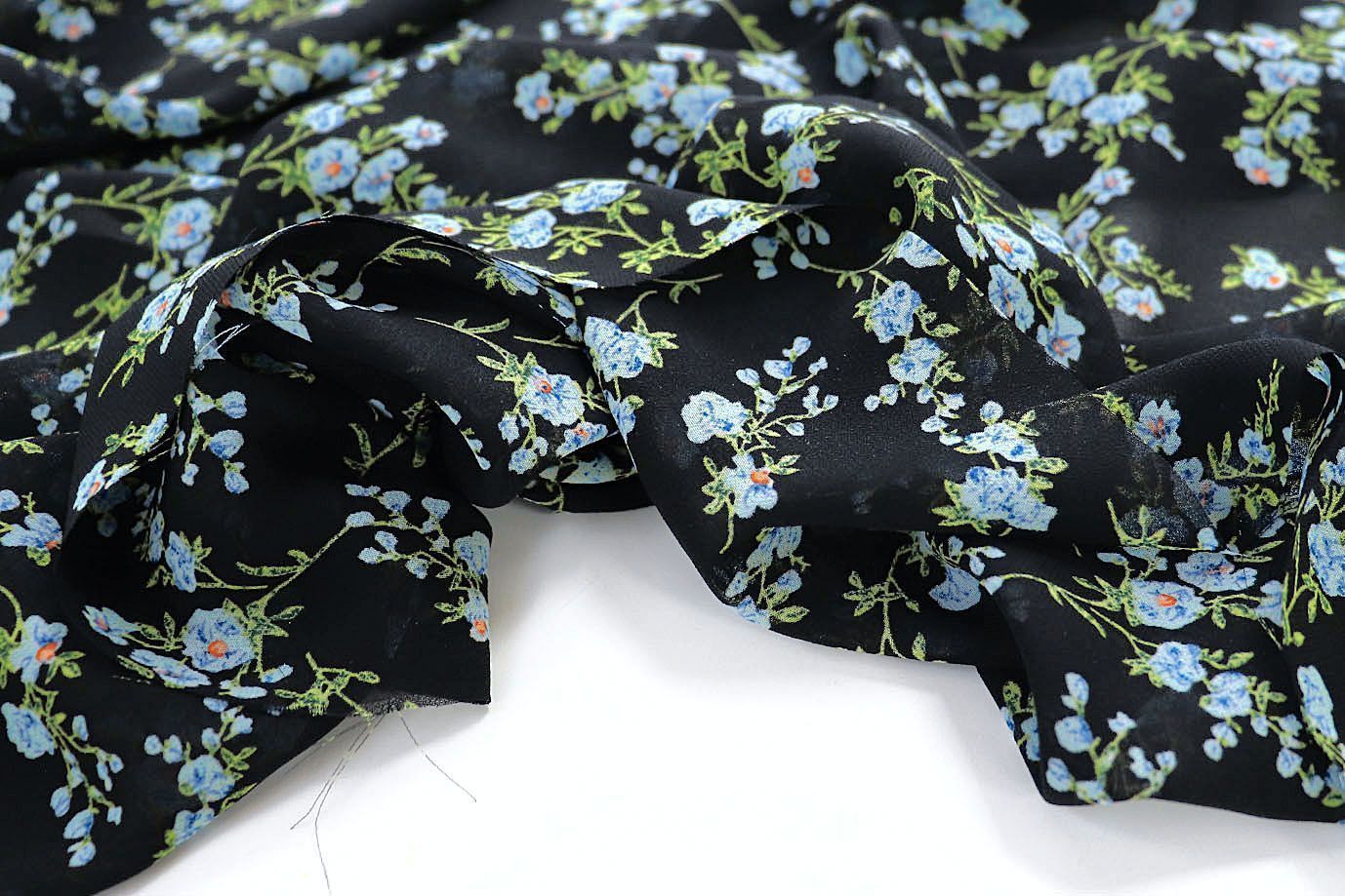 Шифон принт/цветы голубые на черном 3926-PY/D#5/C#3