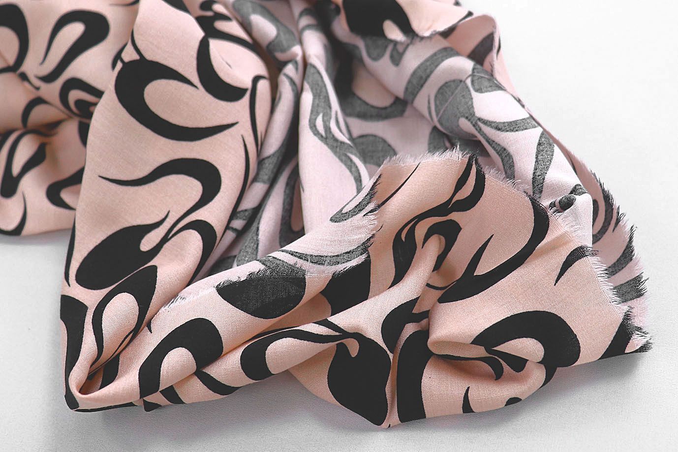 Штапель принт/черно-розовый 1374-PY/D#24/C#1