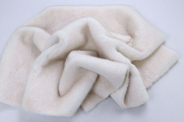 Искусственный мех "Норка"/молочный AP5102009/D#1048-XMD/C#6