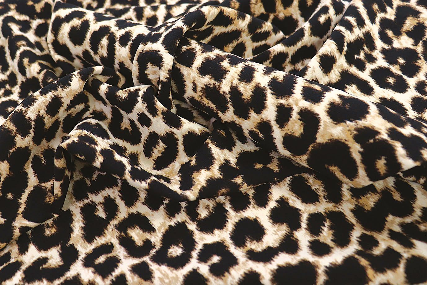 Костюмная ткань "Барби" стрейч принт/леопард черно-коричневый на молочном 3849-PY/D#1/C#1
