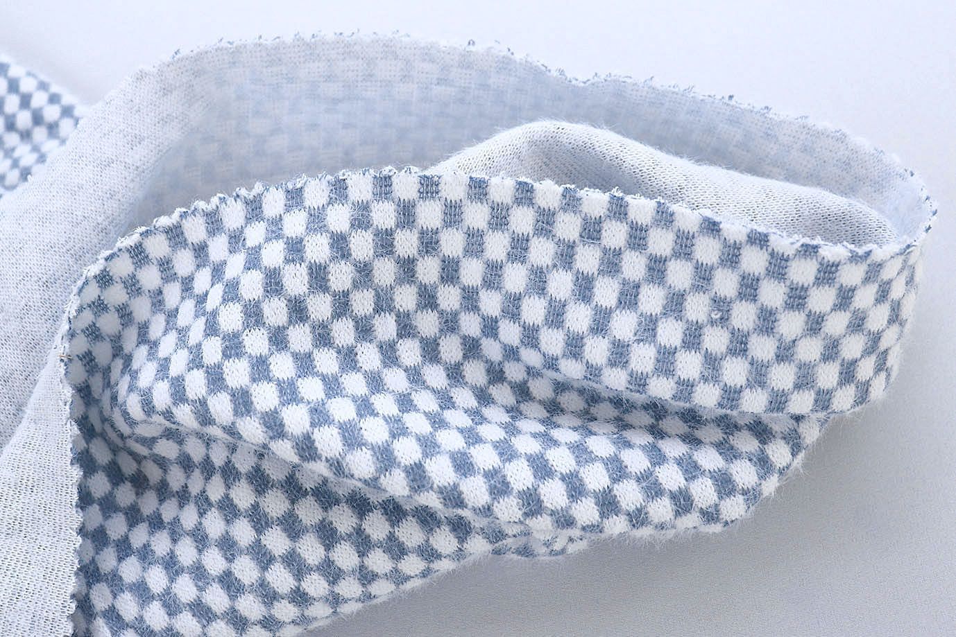 Трикотаж "Альпака" жаккард/клетка бело-голубая 3761-PY/D#1/C#5